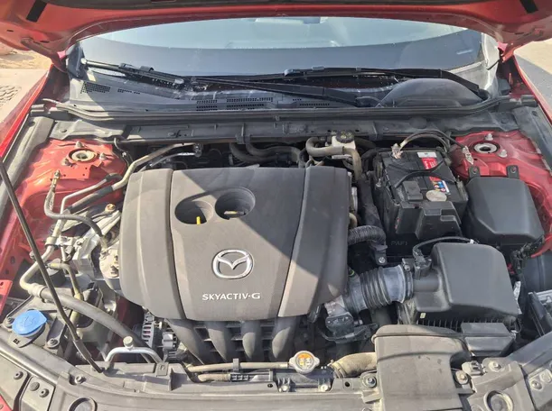 Car image 19