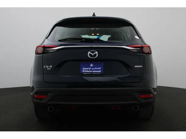 Car image 12