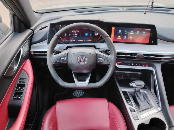 Car image 26