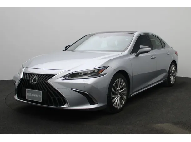 lexus