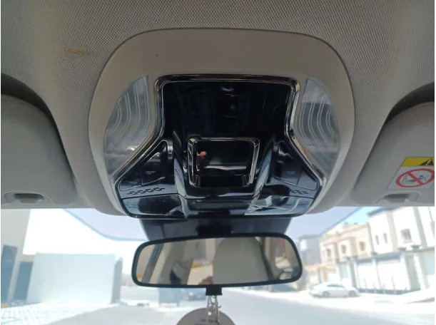 Car image 22