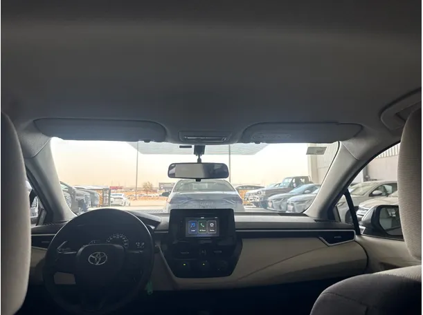Car image 16