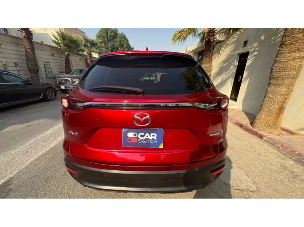 Car image 6
