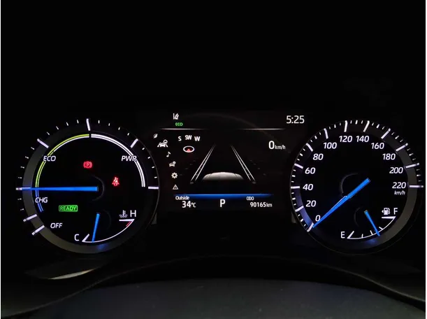 Car image 19