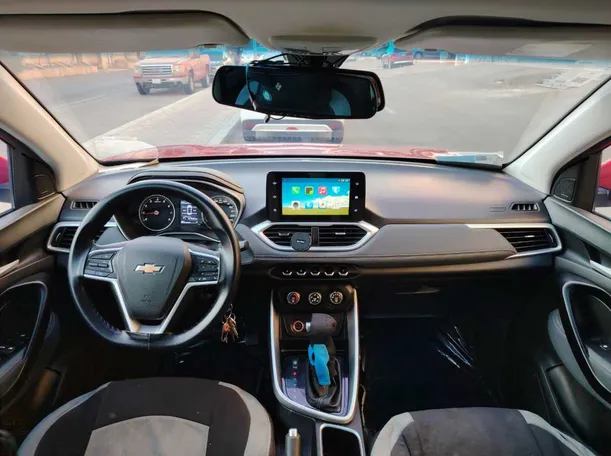 Car image 16