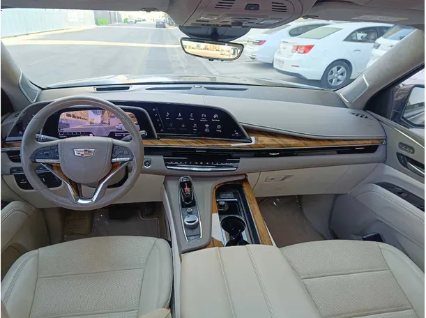 Car image 22