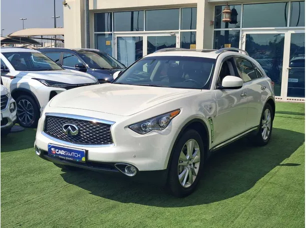 2020 انفنتي QX70 في الإمارات