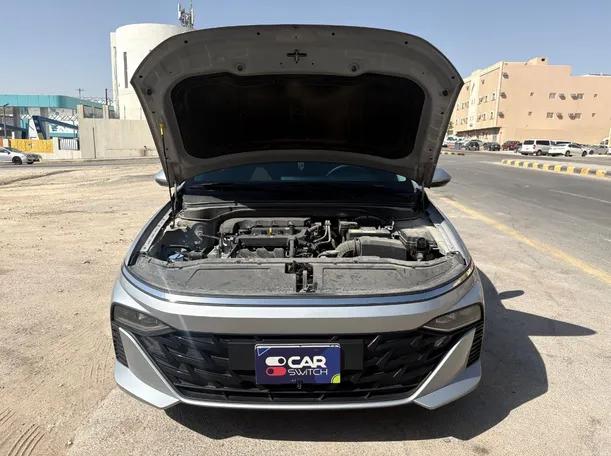 Car image 27