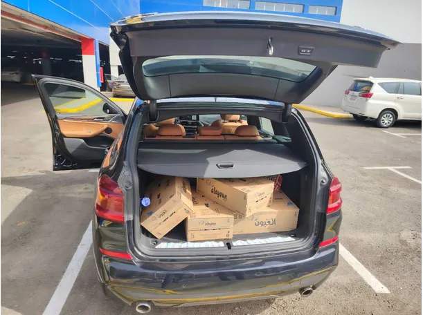 Car image 27