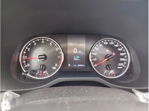Car image 23