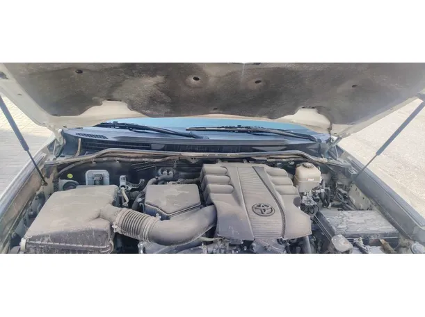 Car image 32