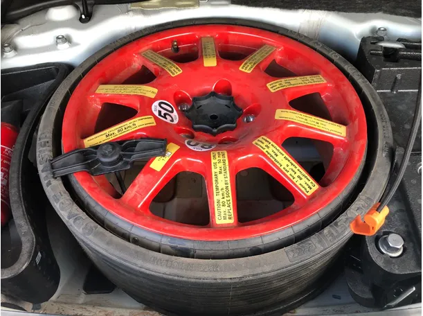 Car image 23