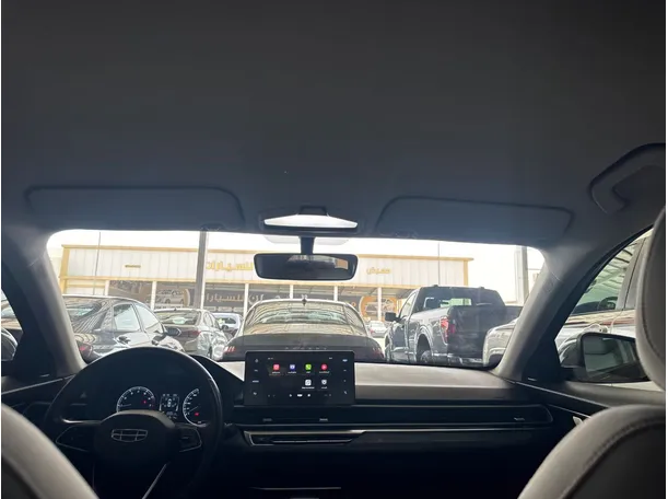 Car image 15