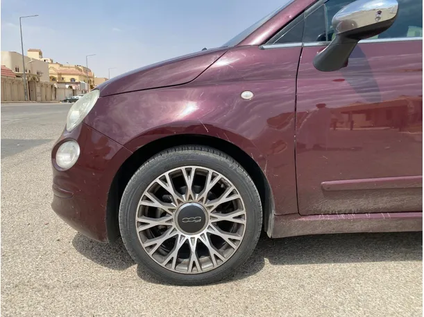 Car image 10