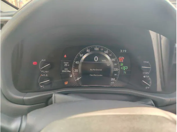 Car image 24