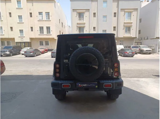 Car image 6