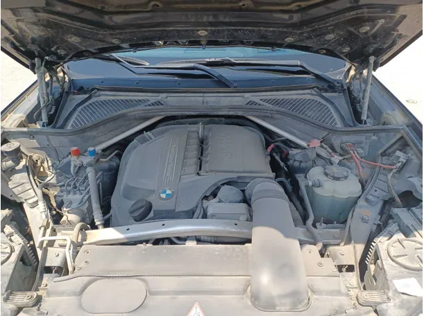 Car image 27