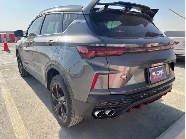 Car image 7