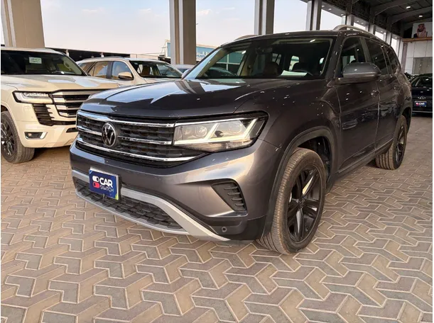 2022 Volkswagen Teramont in KSA