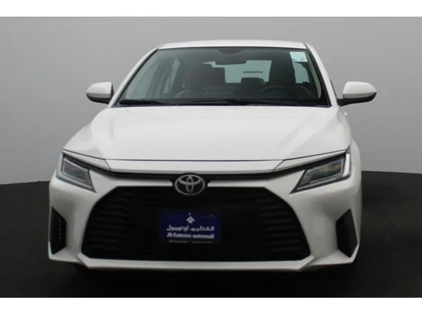 Car image 11