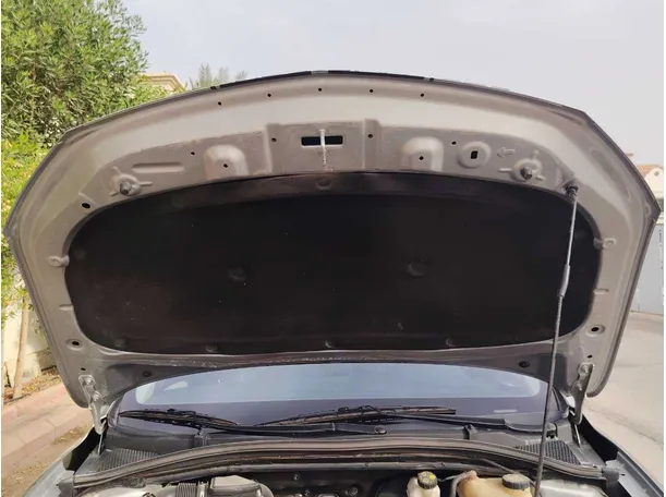 Car image 35