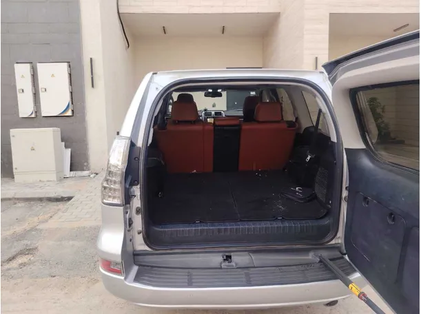 Car image 27