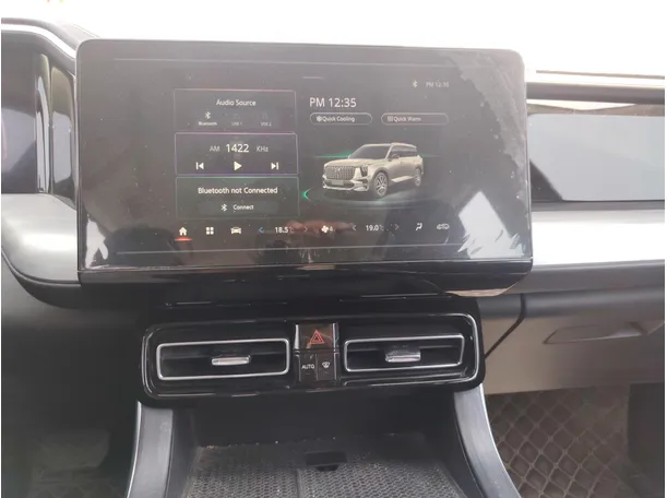 Car image 22
