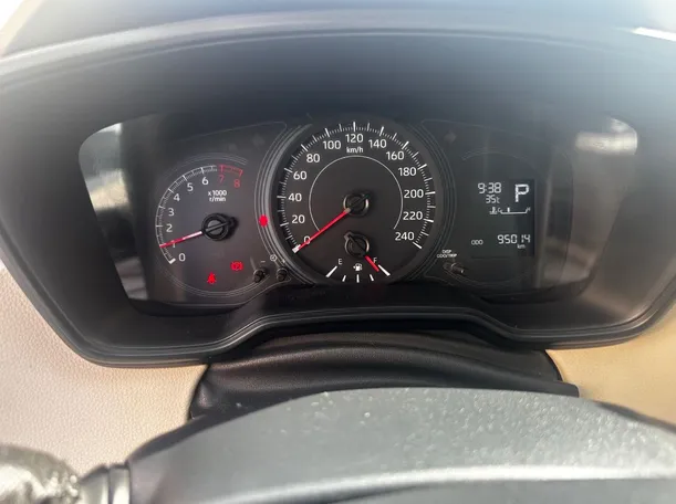 Car image 20
