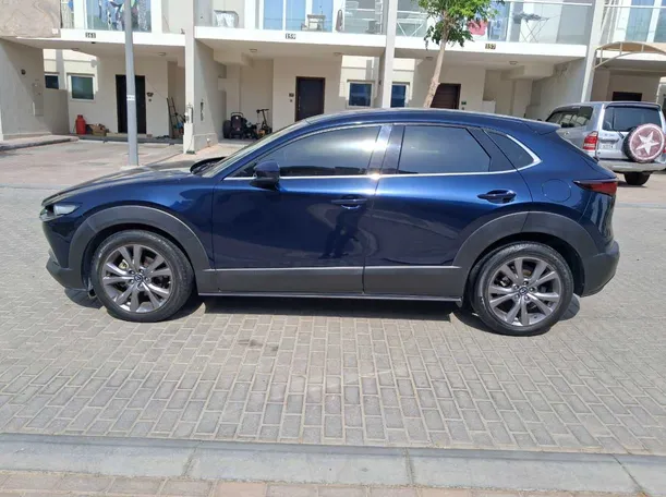 Car image 8