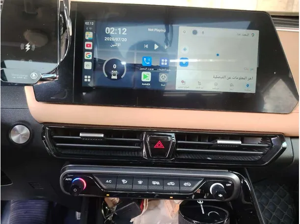 Car image 24