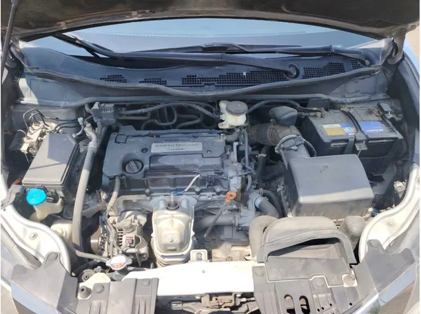 Car image 32