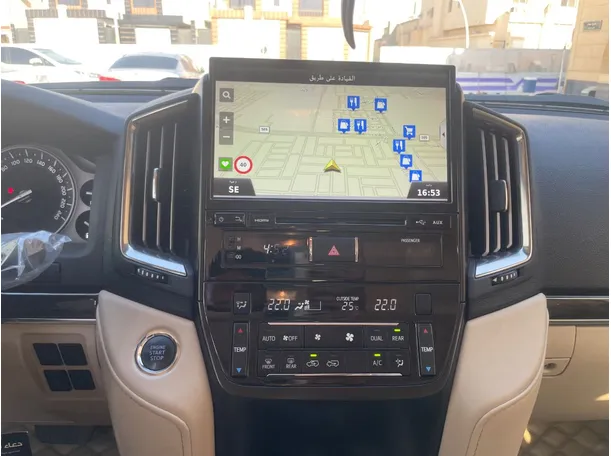 Car image 21