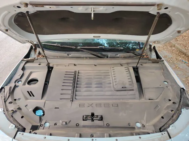 Car image 36