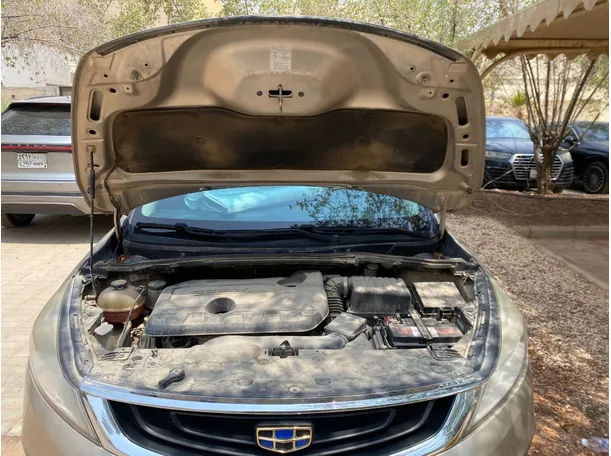 Car image 26