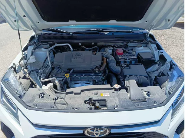 Car image 33