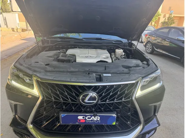 Car image 22
