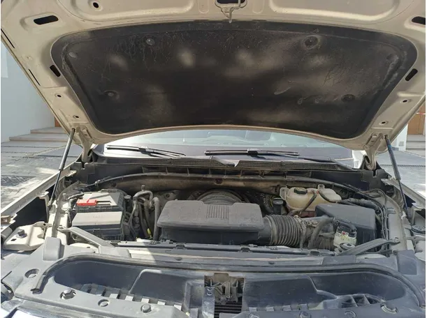 Car image 28