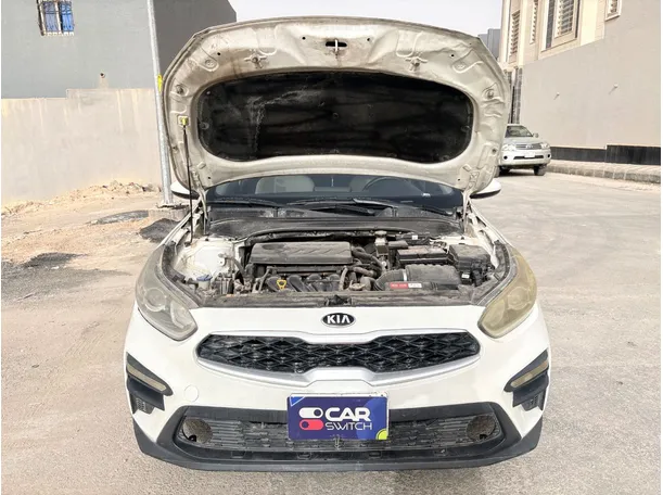 Car image 26