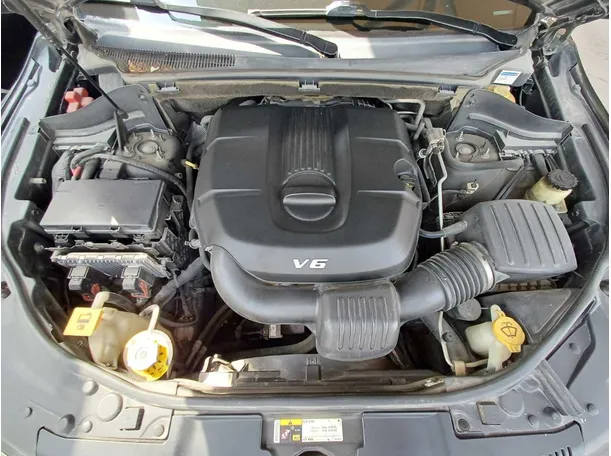Car image 20