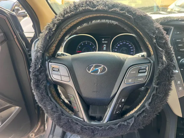 Car image 17