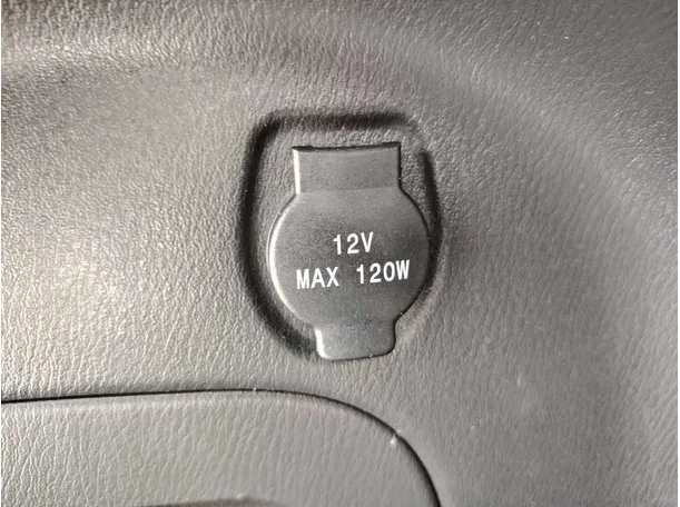Car image 29