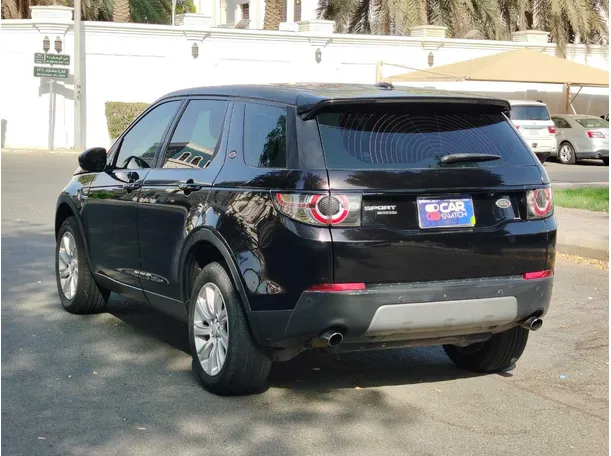 Car image 7