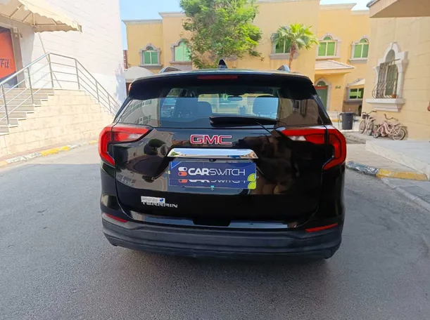 Car image 6