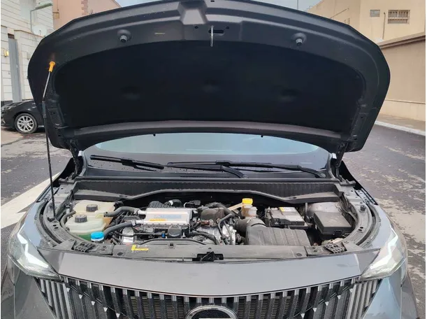 Car image 37