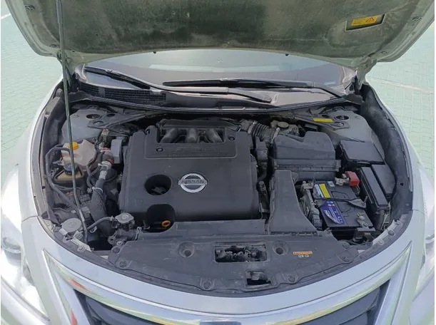 Car image 23