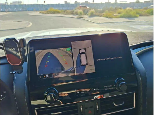 Car image 22