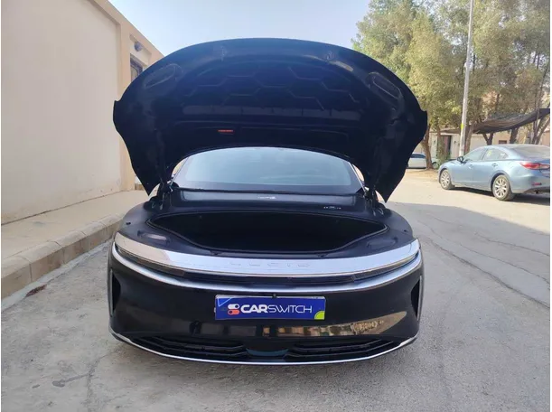Car image 38