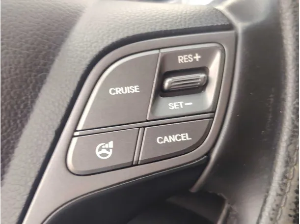 Car image 33