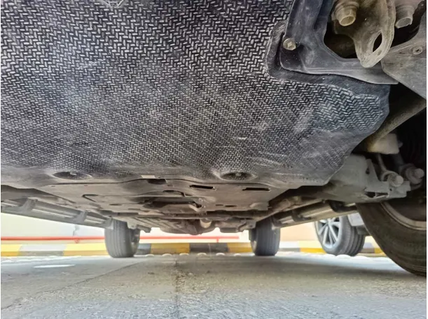 Car image 37