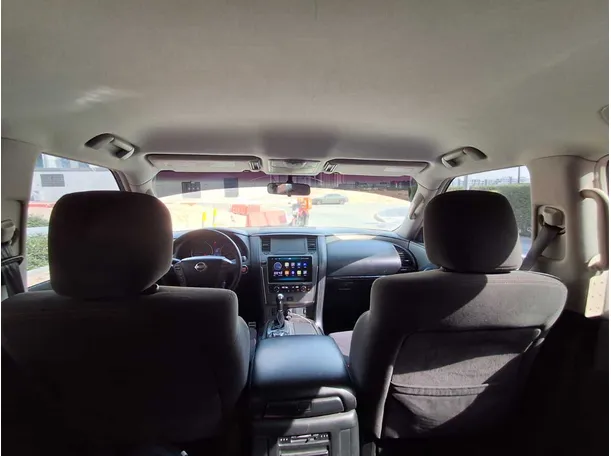 Car image 15